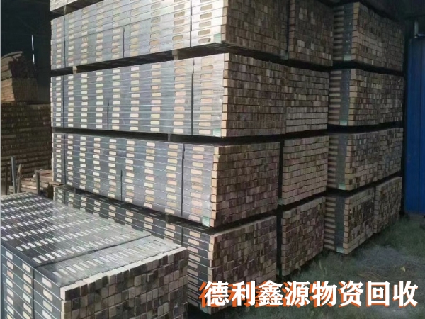 天津木方回收，天津竹膠板回收，天津跳板回收